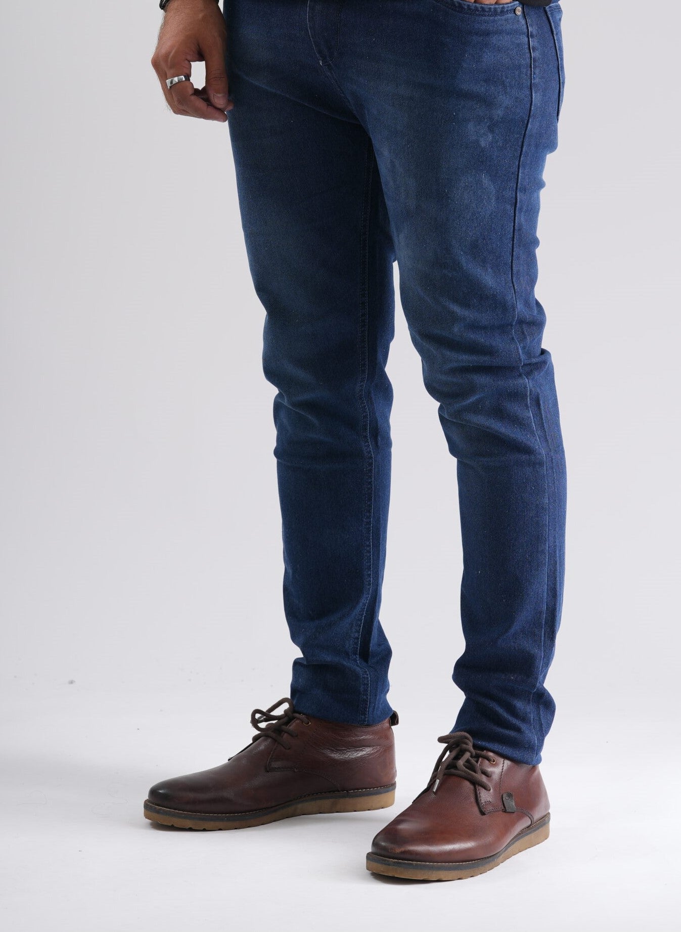 BLUE STRETCHABLE SLIM FIT JEANS