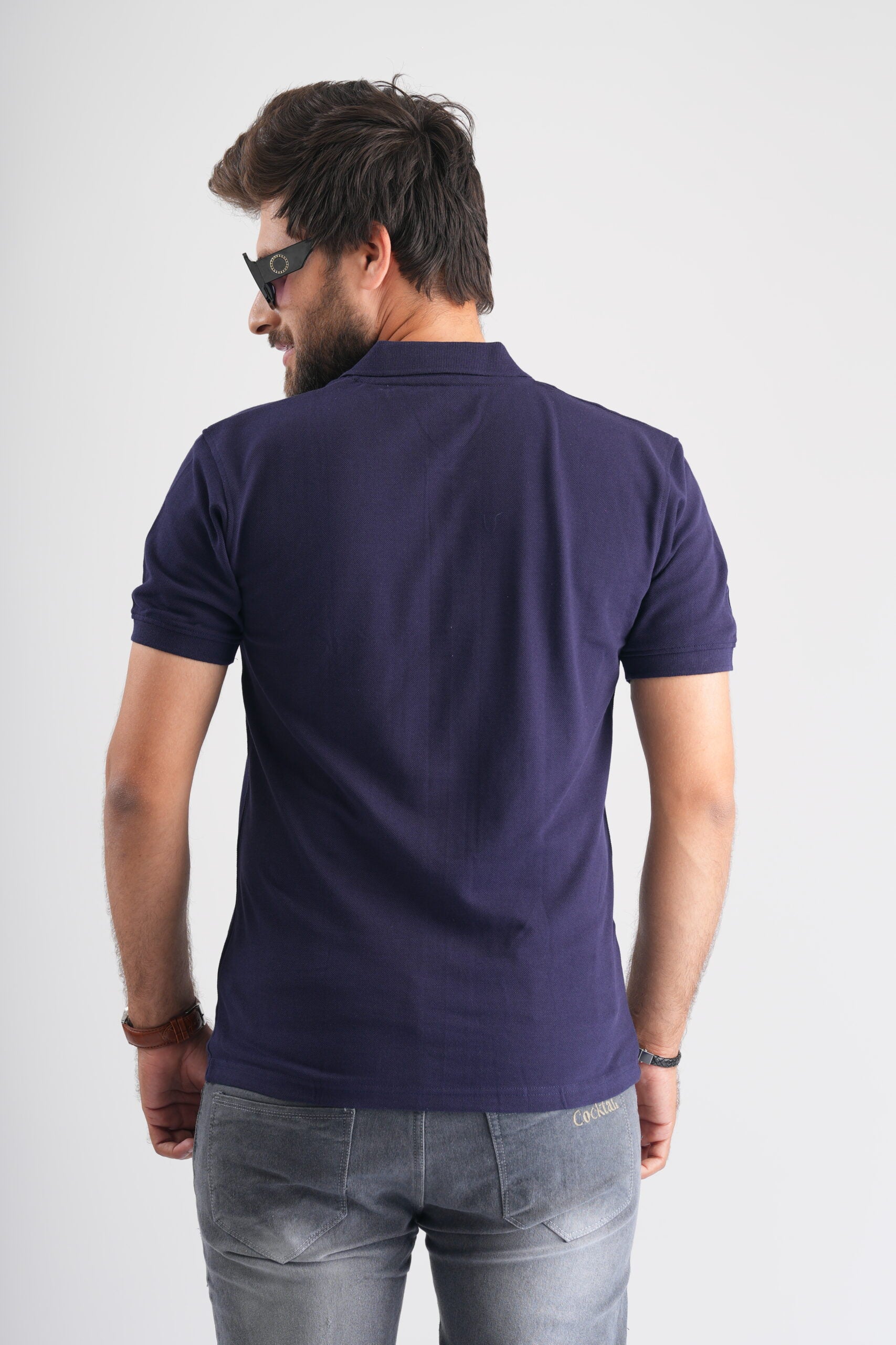 back side of navy blue t-shirt