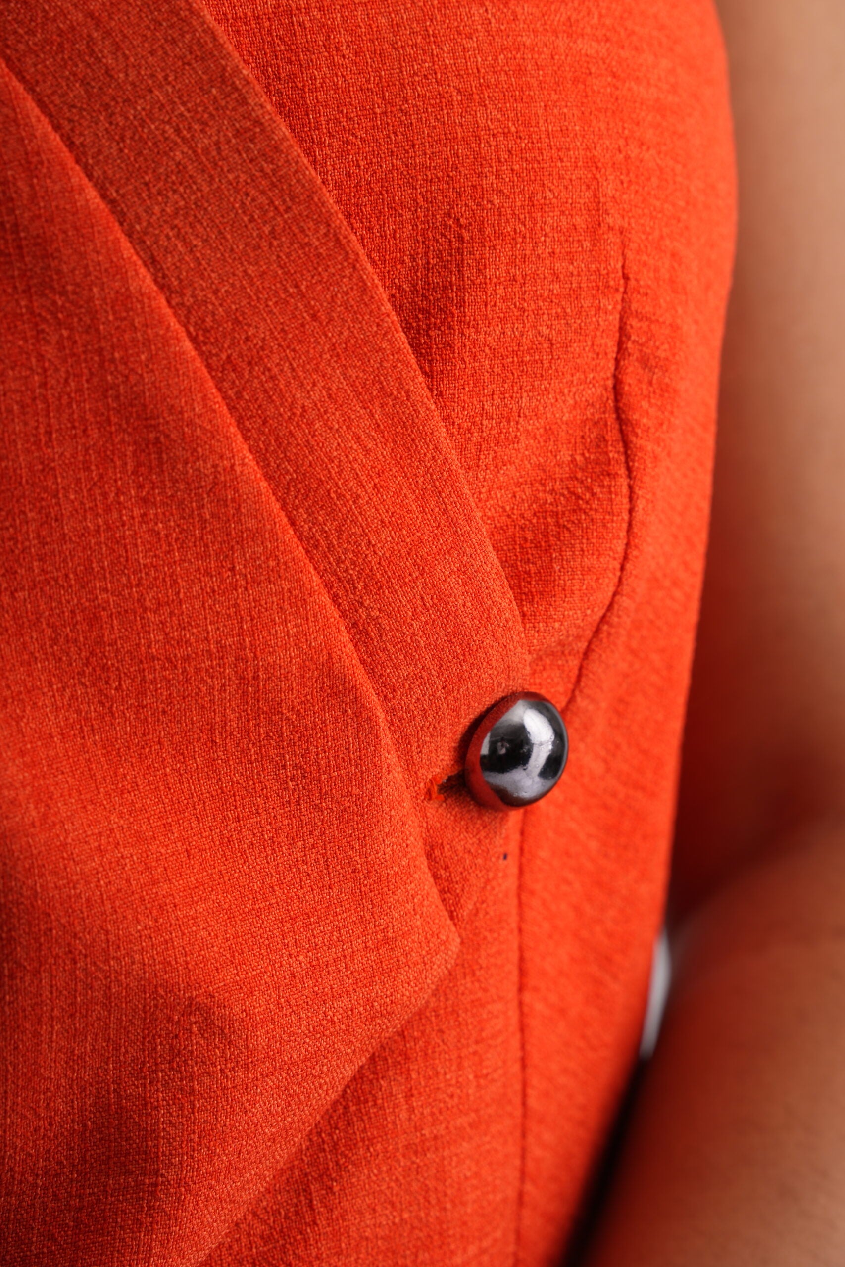 button and material quality